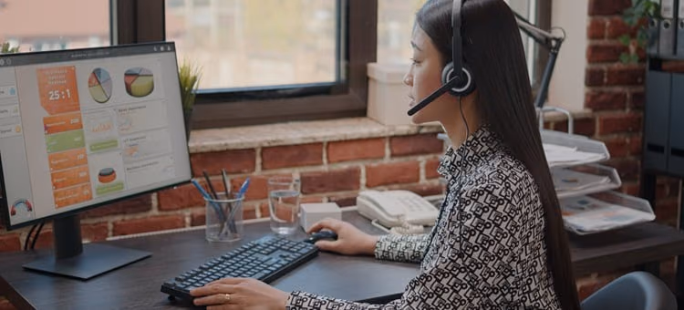 ai driven insights optimizing call center performance in real time