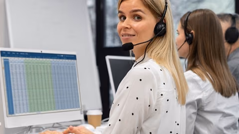 24 7 call centers improve service quality