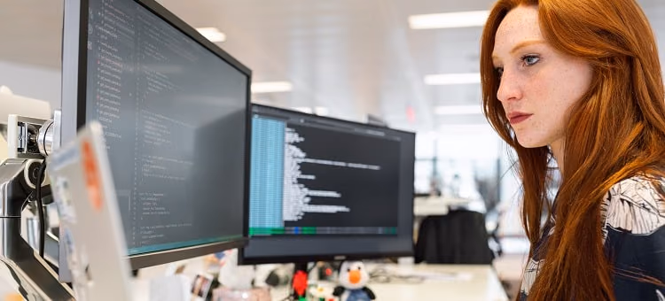 top features your help desk ticketing system must have