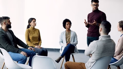 slack vs zoho connect communication comparison