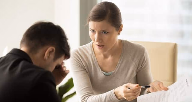 tips for help desk staff to turn customer complaints into a lead